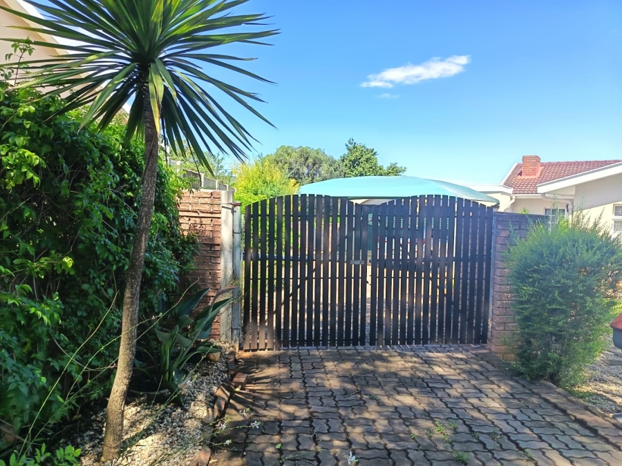 4 Bedroom Property for Sale in Vanes Estate Eastern Cape